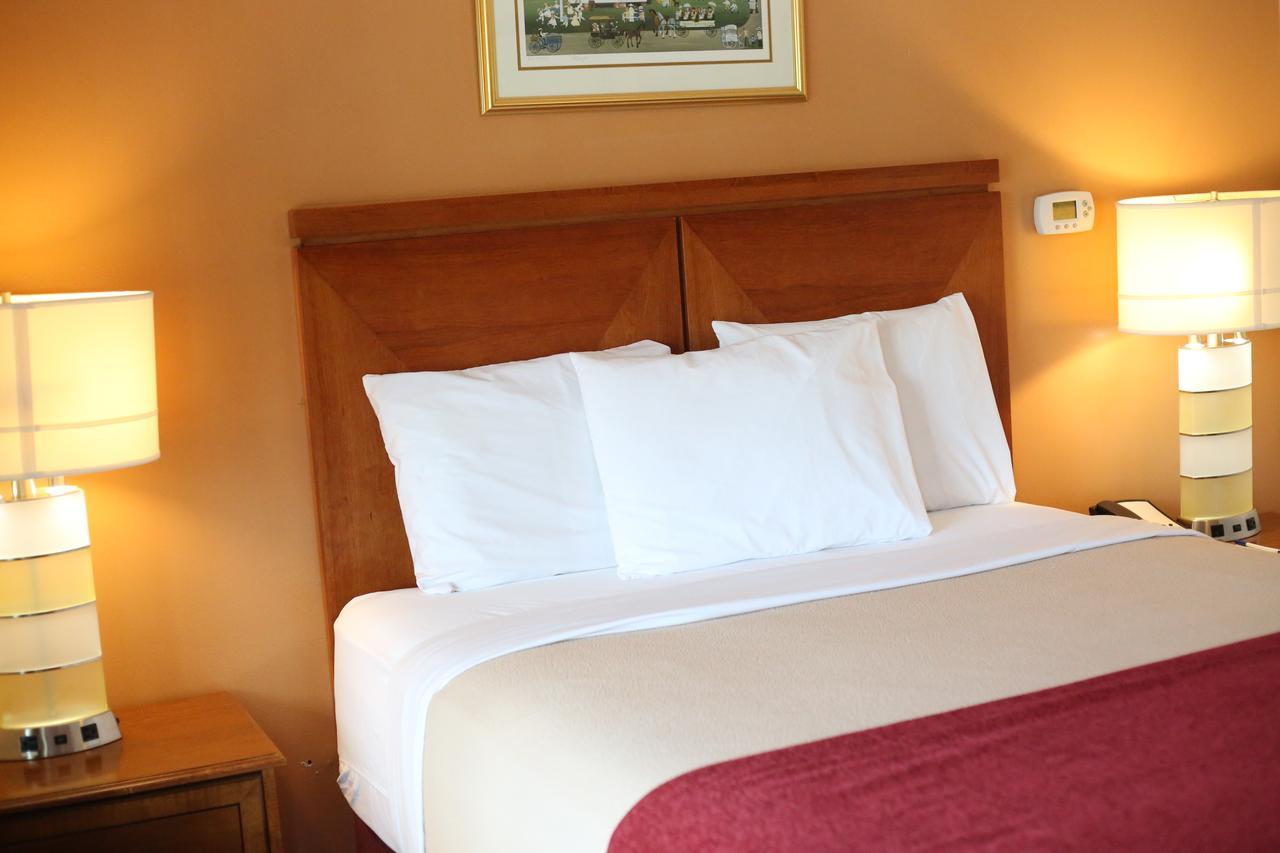 Cozy Corner Motel Уильямстаун Экстерьер фото