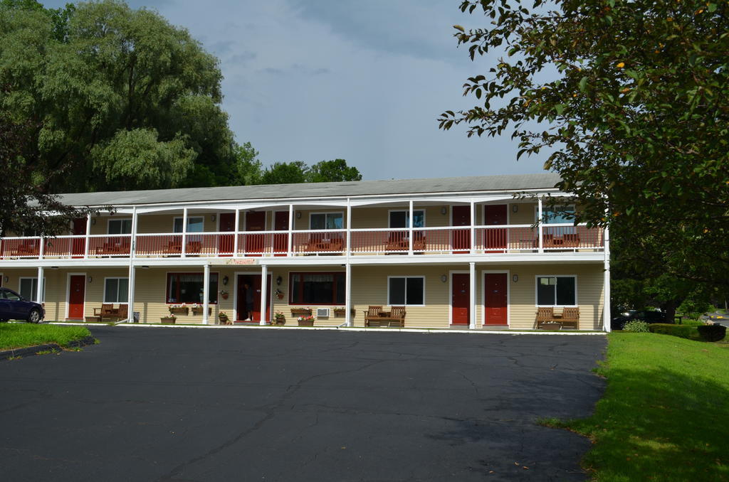Cozy Corner Motel Уильямстаун Экстерьер фото